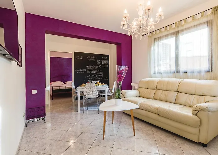 1 Bedroom Lovely In Apartamento