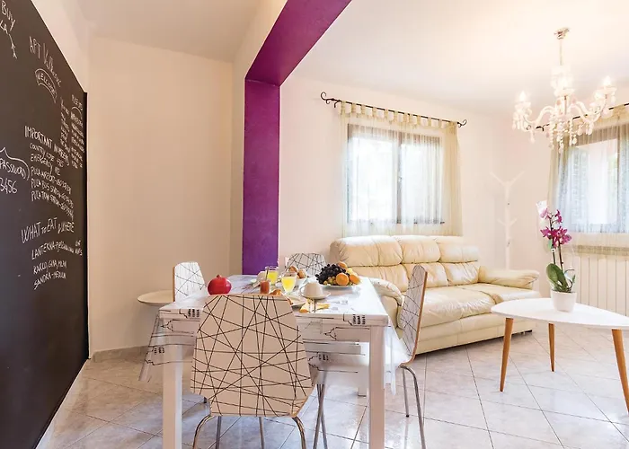 1 Bedroom Lovely In * 普拉